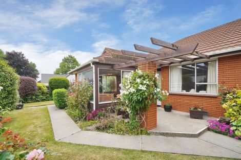 Photo of property in 7 Swithland Place, Avonhead, Christchurch, 8042