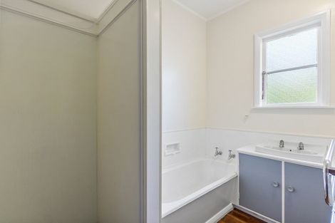 Photo of property in 41 Claude Street, Fairfield, Hamilton, 3214