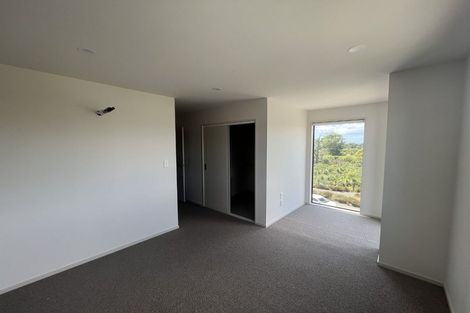 Photo of property in 13 Longshore Drive, Long Bay, Auckland, 0630