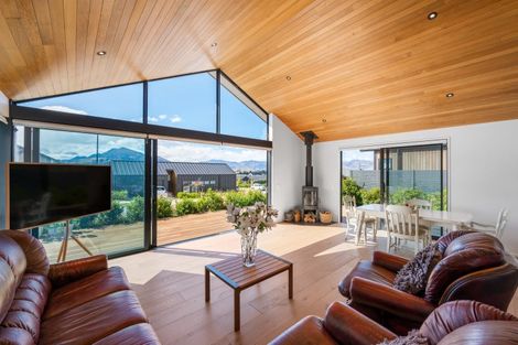 Photo of property in 49a Northburn Road, Wanaka, 9305