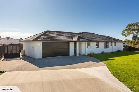 Photo of property in 4 Les Wakefield Road, Mapua, 7005