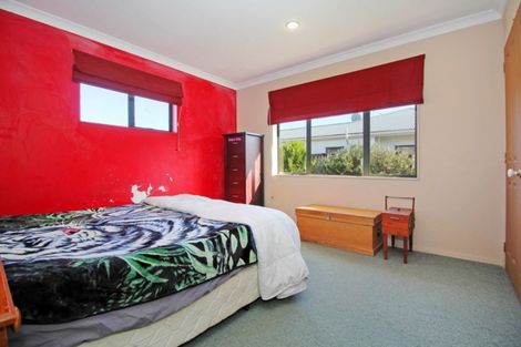 Photo of property in 82a Helvetia Road, Pukekohe, 2120