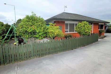 Photo of property in 4/479 Main South Road, Hornby, Christchurch, 8042