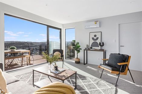 Photo of property in 172a Navigation Drive, Whitby, Porirua, 5024