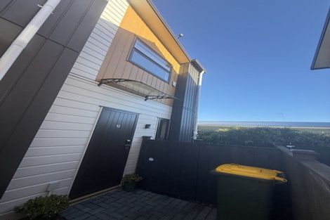 Photo of property in 12/10 Newington Road, Henderson, Auckland, 0612