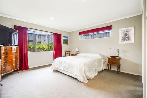 Photo of property in 11 Wiltshire Drive, Huntington, Hamilton, 3210
