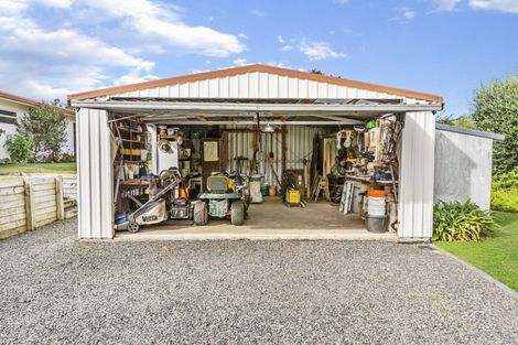 Photo of property in 11 Herbert Drive, Whangamata, 3620