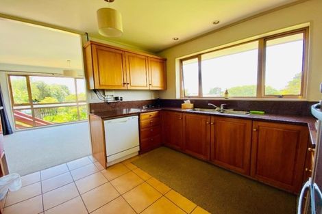 Photo of property in 2 Cowling Road, Hurdon, New Plymouth, 4310