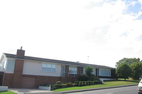 Photo of property in 32 Reeves Road, Pakuranga, Auckland, 2010
