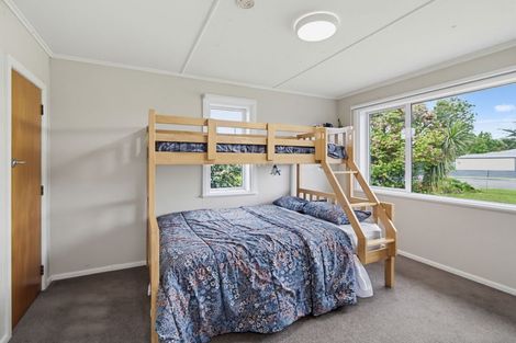 Photo of property in 19 Bennett Street, Waipawa, 4210