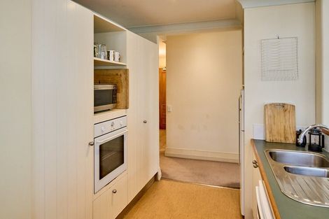 Photo of property in Kelvin House, 2g/16 The Terrace, Wellington Central, Wellington, 6011