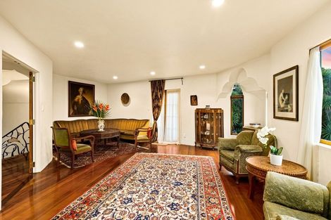 Photo of property in 102 Opanuku Road, Henderson Valley, Auckland, 0612