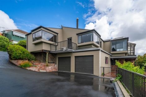 Photo of property in 5 Bengal Drive, Cashmere, Christchurch, 8022
