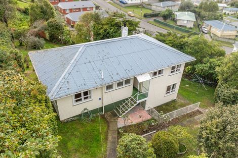 Photo of property in 125 Sievers Grove, Cannons Creek, Porirua, 5024