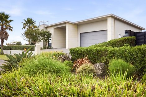 Photo of property in 71 Palm Springs Boulevard, Papamoa Beach, Papamoa, 3118