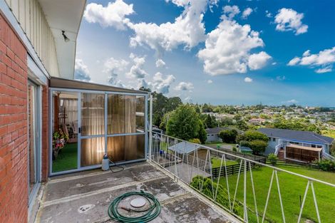 Photo of property in 9 Mcclintock Road, Massey, Auckland, 0614