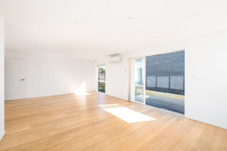 Photo of property in 20 Pikao Place, East Tamaki, Auckland, 2016