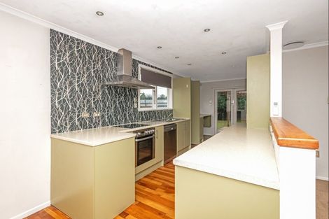 Photo of property in 8 Bradford Place, Awapuni, Palmerston North, 4412