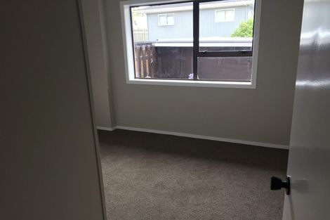 Photo of property in 1/77 Konini Road, Titirangi, Auckland, 0604