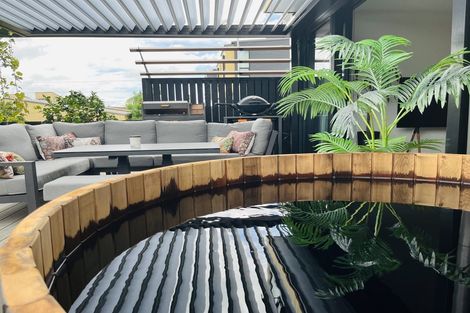 Photo of property in 240 Hobsonville Point Road, Hobsonville, Auckland, 0616