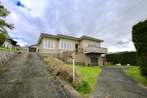 Photo of property in 18 Windsor Road, Maeroa, Hamilton, 3200