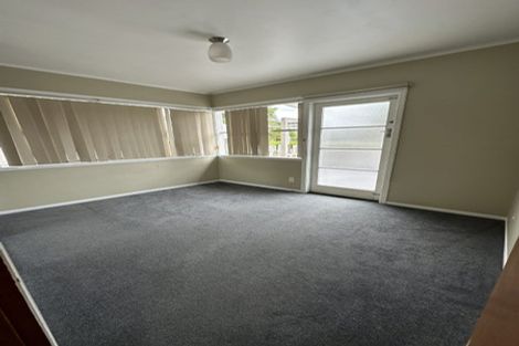 Photo of property in 1 Matipo Road, Mairangi Bay, Auckland, 0630