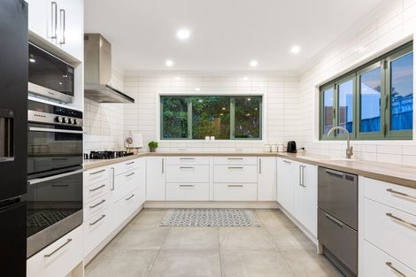 Photo of property in 12 Bowsprit Way, Whitby, Porirua, 5024