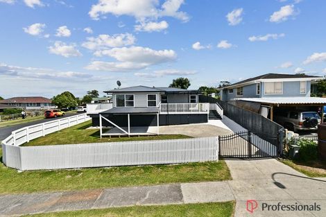 Photo of property in 31 Ilford Crescent, Mangere, Auckland, 2022