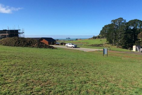 Photo of property in 49 Discovery Drive, Wharekaho, Whitianga, 3510