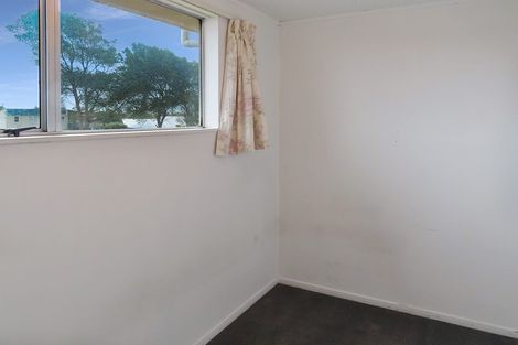 Photo of property in 2/15 Douglas Street, Waiwhetu, Lower Hutt, 5010