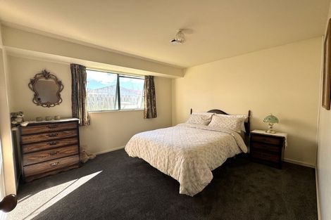 Photo of property in 10 Lanark Street, Balclutha, 9230