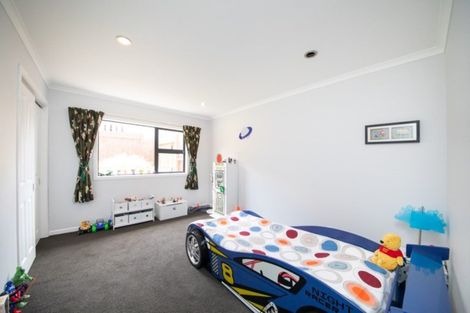 Photo of property in 7 Ruapehu Drive, Fitzherbert, Palmerston North, 4410