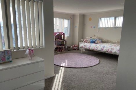 Photo of property in 16 Hikuawa Road, Flat Bush, Auckland, 2019