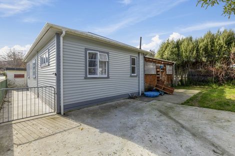 Photo of property in 30 Moores Valley Road, Wainuiomata, Lower Hutt, 5014