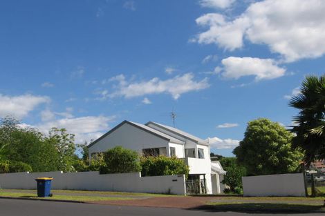 Photo of property in 77 Caribbean Drive, Unsworth Heights, Auckland, 0632