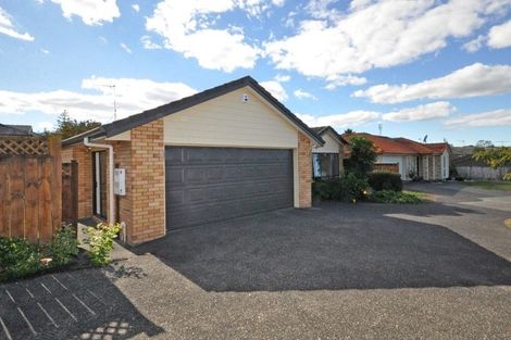 Photo of property in 30 Skelton Avenue, Randwick Park, Auckland, 2105