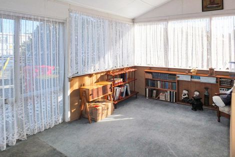 Photo of property in 23 Seabury Avenue, Foxton Beach, Foxton, 4815