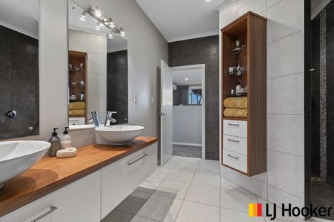 Photo of property in 40 Barriball Road, Waiuku, 2681