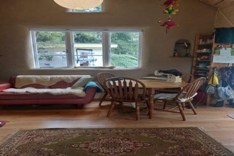 Photo of property in 197 Parker Road, Oratia, Auckland, 0604