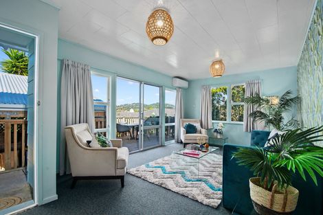 Photo of property in 10 Scotstoun Place, Glen Eden, Auckland, 0602