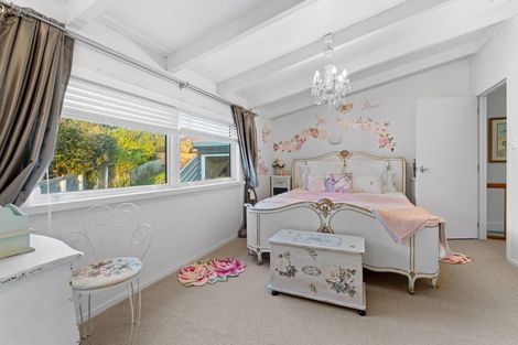 Photo of property in 819 Whangaparaoa Road, Manly, Whangaparaoa, 0930