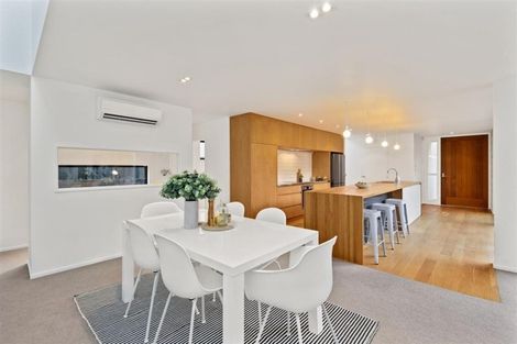 Photo of property in 22 Office Road, Merivale, Christchurch, 8014