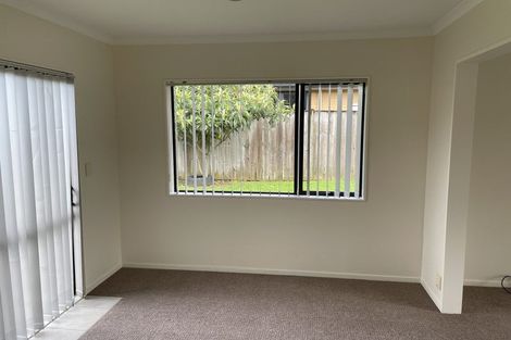 Photo of property in 6 Franshell Crescent, East Tamaki, Auckland, 2013