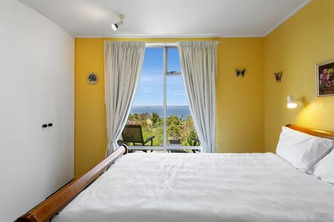 Photo of property in 21 Parerohi Grove, Kuratau, Turangi, 3381