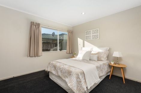 Photo of property in 18 Ocean Crest, Papamoa Beach, Papamoa, 3118