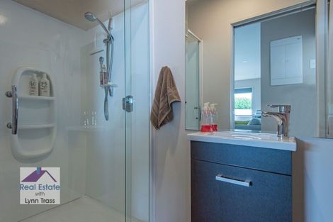 Photo of property in 24 Chatsfield Place, Te Kamo, Whangarei, 0112