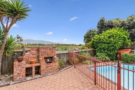 Photo of property in 303 Manly Street, Paraparaumu Beach, Paraparaumu, 5032