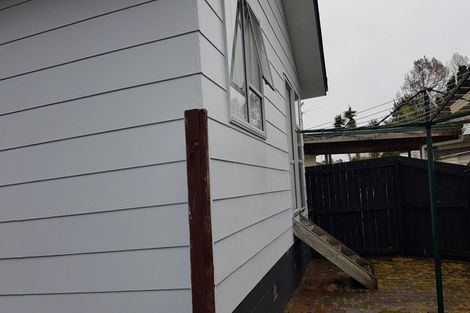 Photo of property in 5 Tangelo Place, Bucklands Beach, Auckland, 2012