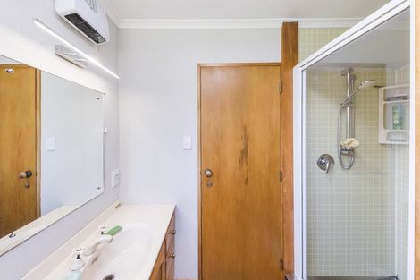 Photo of property in 61 Turitea Road, Fitzherbert, Palmerston North, 4472