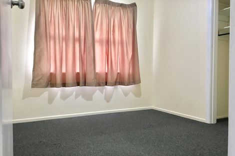 Photo of property in 6 Cutler Street, New Lynn, Auckland, 0600